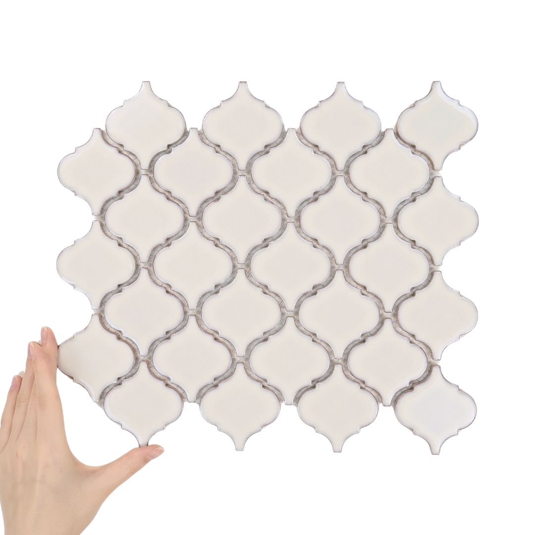 Țiglă Arabesque Mediu Cremă Lucioasă