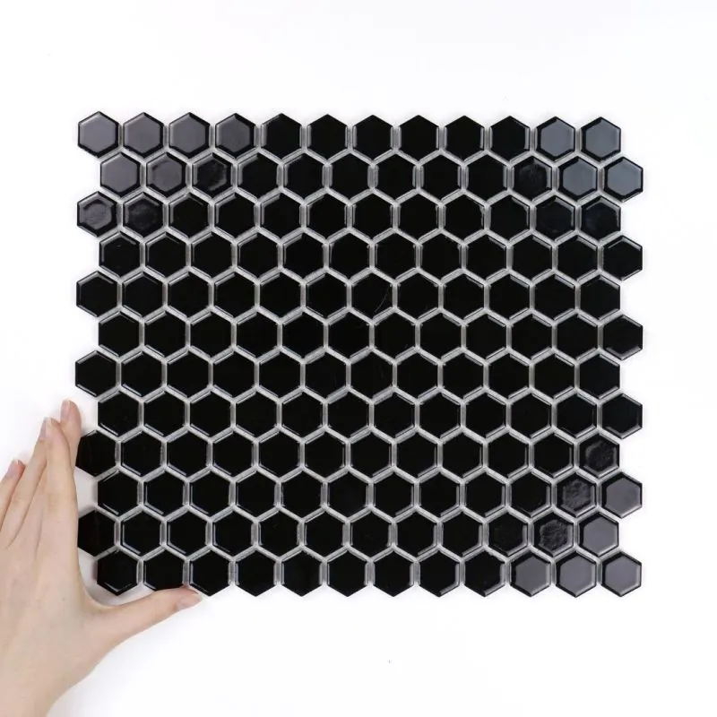 Țiglă Hexagon Mic Negru Lucioasă
