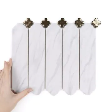Țiglă Cecile Marble Mată Trifoi Vintage Gold