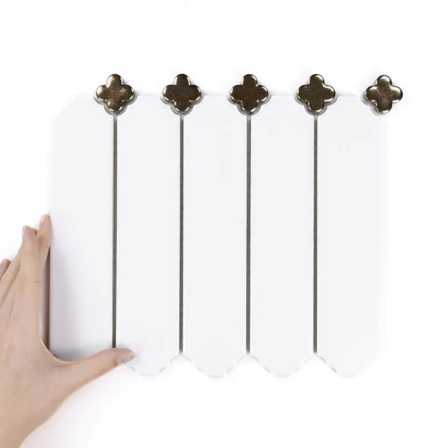 Țiglă Cecile White Lucioasă Trifoi Vintage Gold