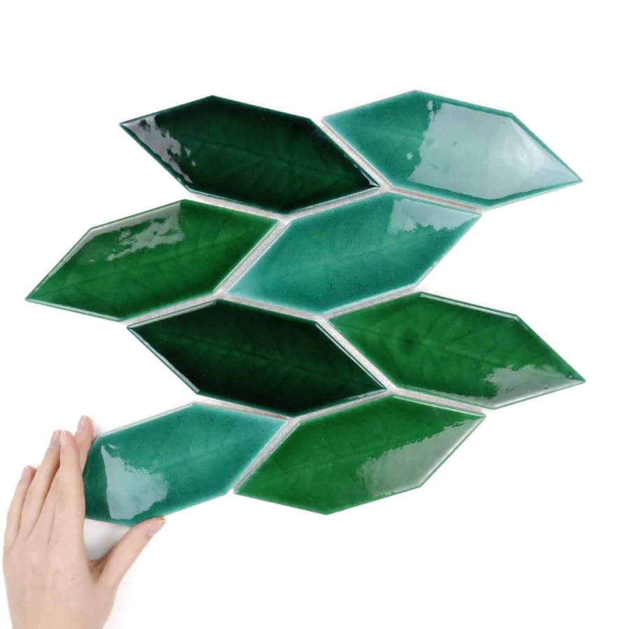 Țiglă Spring Leaves Lucioasă