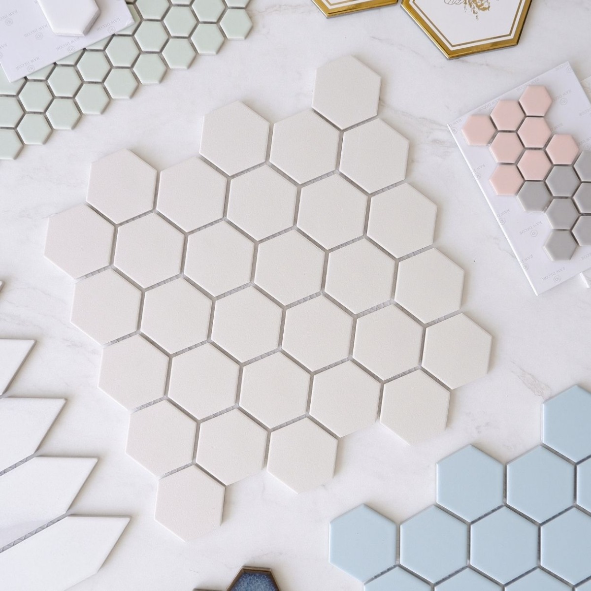 Colecția Hexagon – exemple de aranjare